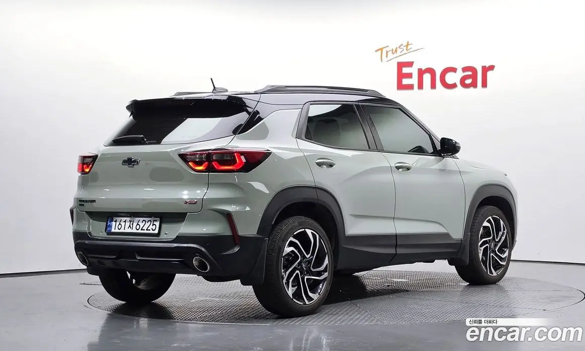 Chevrolet TrailBlazer 2023 1.3 автомат (гидро), фото 2
