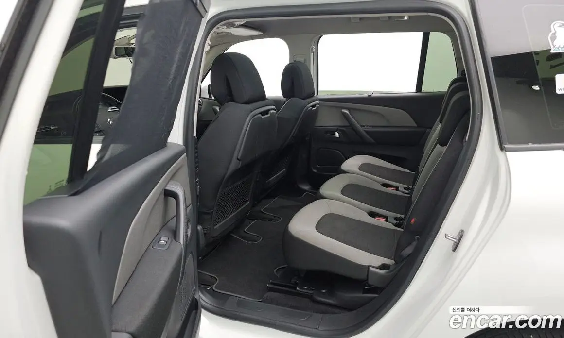 Citroen C4 Picasso 2016 1.6 автомат (гидро), фото 19 Citroen C4 Picasso 2016 1.6 автомат (гидро), фото 19