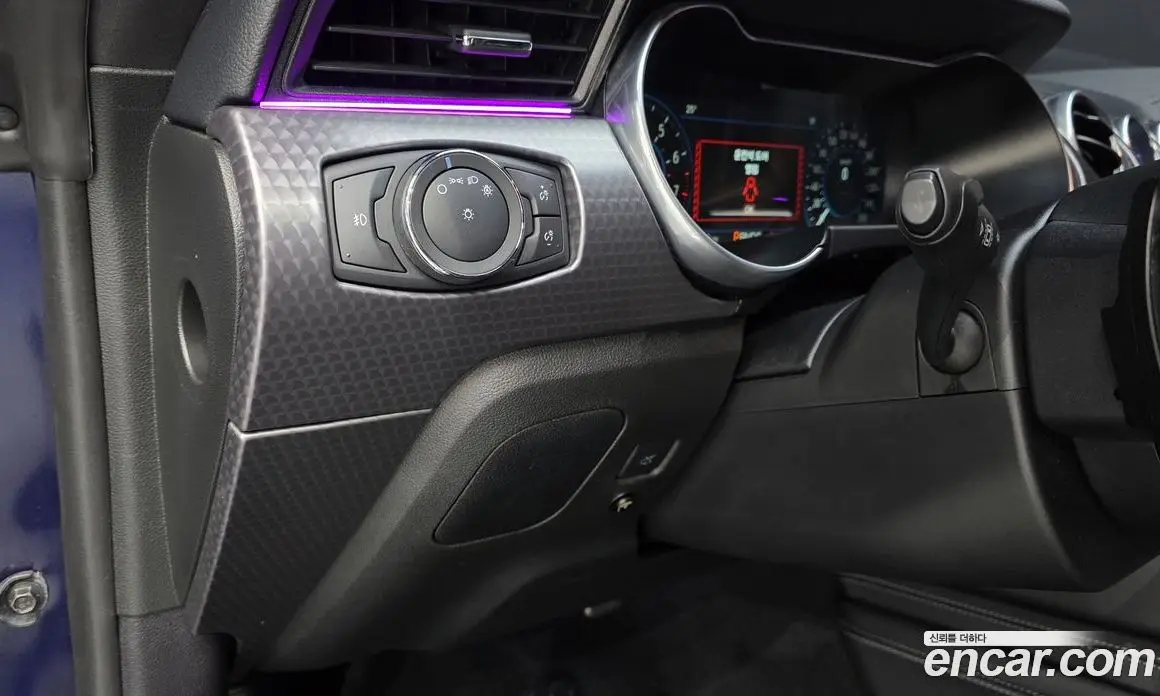 Ford Mustang 2019 2.3 автомат (гидро), фото 34