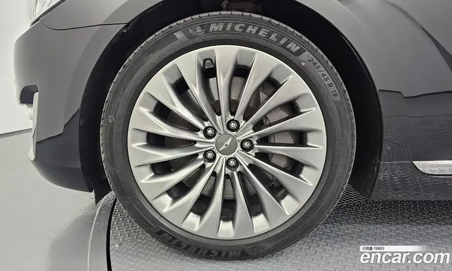 Genesis EQ900 2016 3.3 автомат (гидро), миниатюра 5