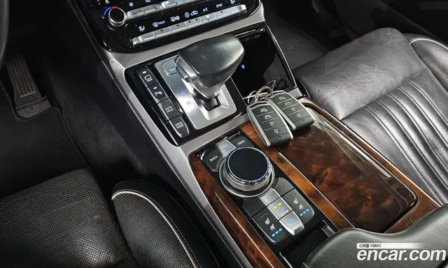 Genesis EQ900 2016 3.3 автомат (гидро), миниатюра 9