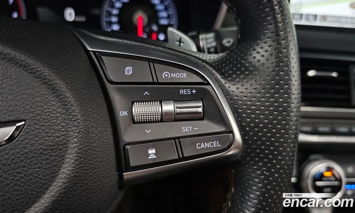 Genesis G70 2018 2.0 автомат (гидро), фото 23