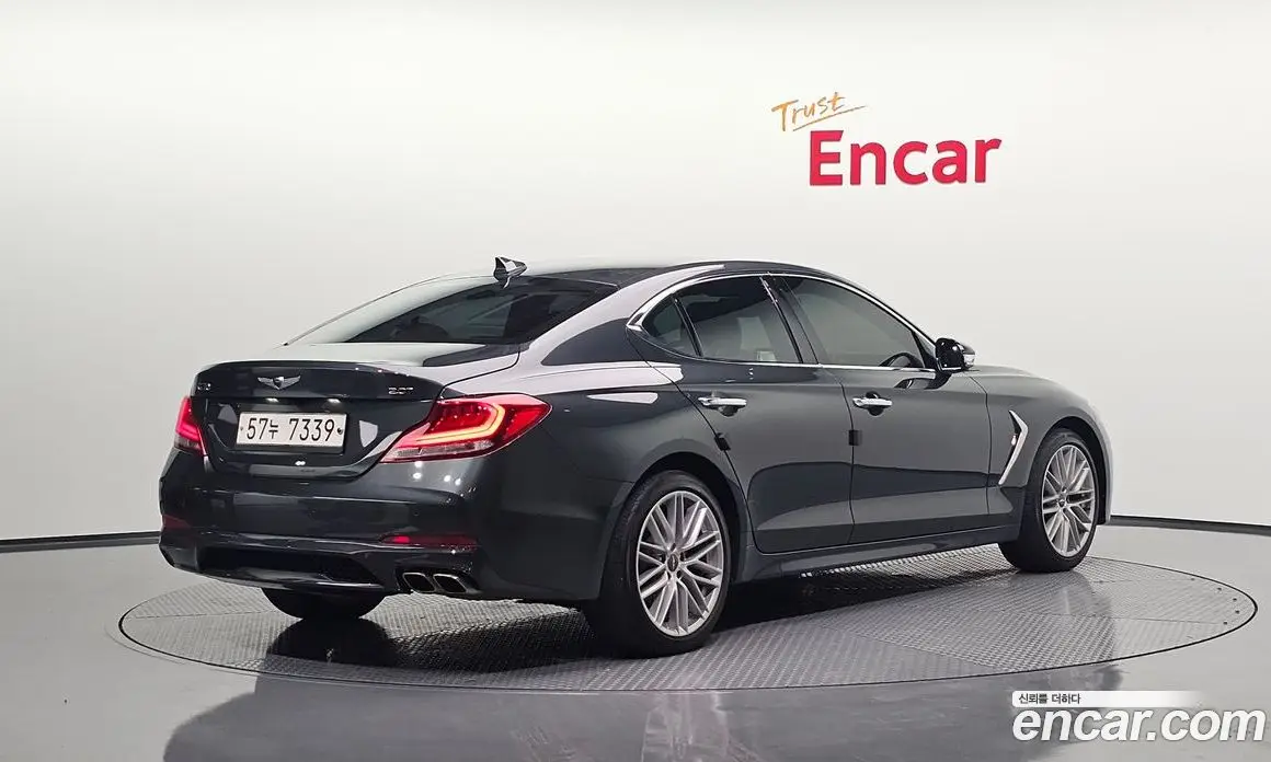 Genesis G70 2018 2.0 автомат (гидро), фото 1