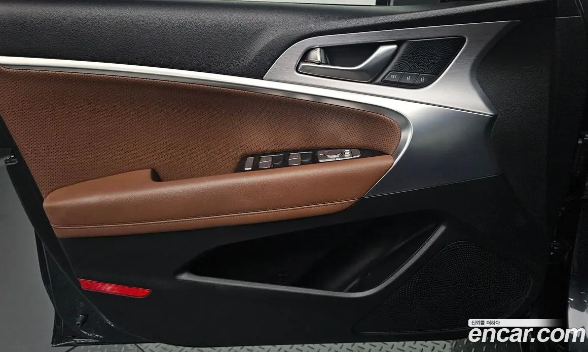Genesis G70 2018 2.0 автомат (гидро), фото 13