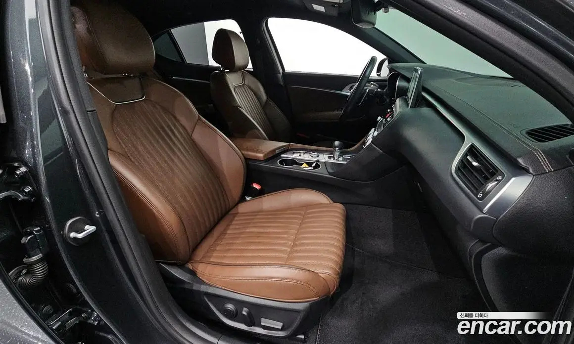 Genesis G70 2018 2.0 автомат (гидро), фото 15