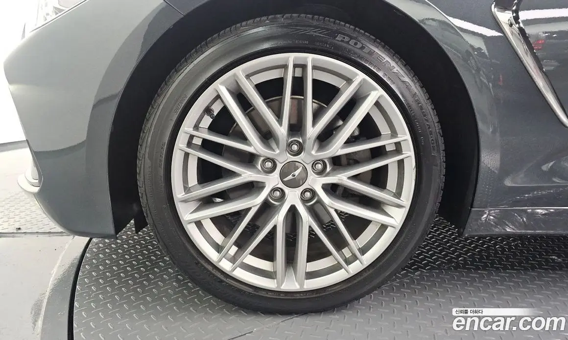 Genesis G70 2018 2.0 автомат (гидро), фото 4