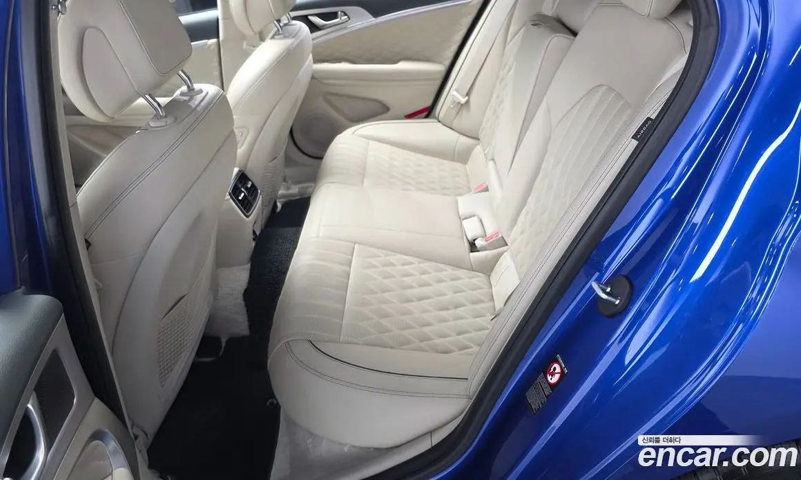 Genesis G70 2019 2.0 автомат (гидро), фото 18 Genesis G70 2019 2.0 автомат (гидро), фото 18