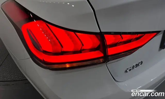 Genesis G80 2017 3.3 автомат (гидро), миниатюра 9 Genesis G80 2017 3.3 автомат (гидро), миниатюра 9