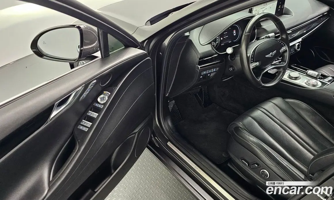 Genesis G80 2023 2.5 автомат (гидро), фото 10 Genesis G80 2023 2.5 автомат (гидро), фото 10