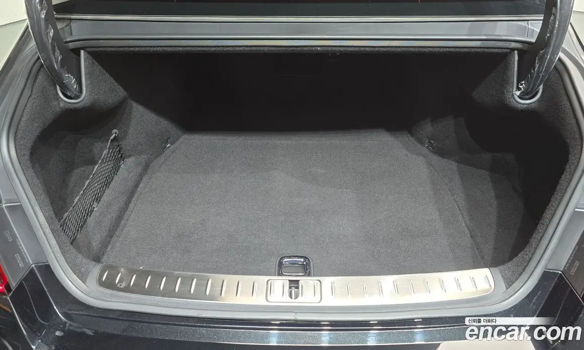 Genesis G90 2022 3.5 автомат (гидро), фото 31 Genesis G90 2022 3.5 автомат (гидро), фото 31
