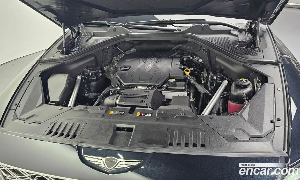 Genesis GV80 2024 2.5 автомат (гидро), фото 5 Genesis GV80 2024 2.5 автомат (гидро), фото 5