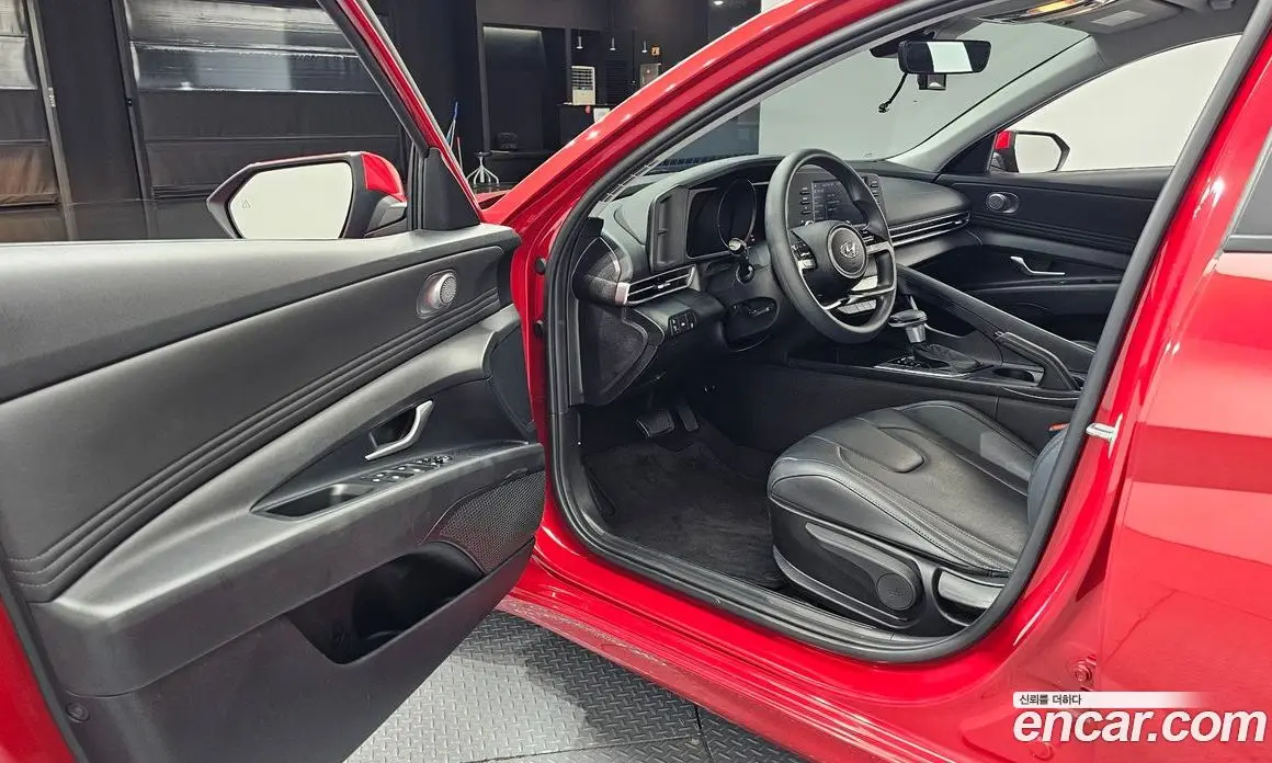 Hyundai Avante 2023 1.6 автомат (гидро), фото 12 Hyundai Avante 2023 1.6 автомат (гидро), фото 12