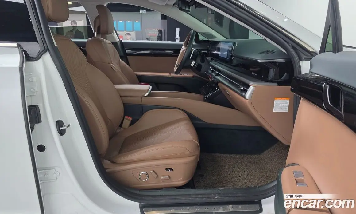 Hyundai Grandeur 2023 1.6 автомат (гидро), фото 11