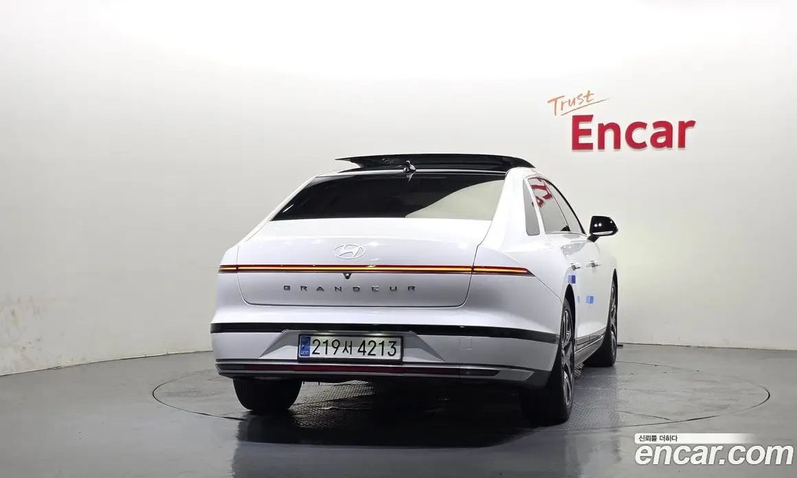 Hyundai Grandeur 2024 1.6 автомат (гидро), фото 4 Hyundai Grandeur 2024 1.6 автомат (гидро), фото 4