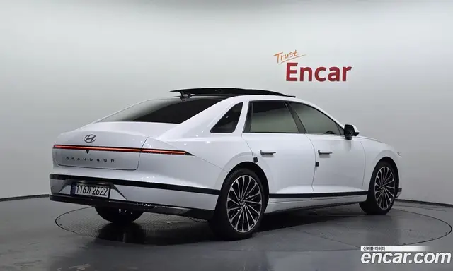 Hyundai Grandeur 2024 2.5 автомат (гидро), миниатюра 2