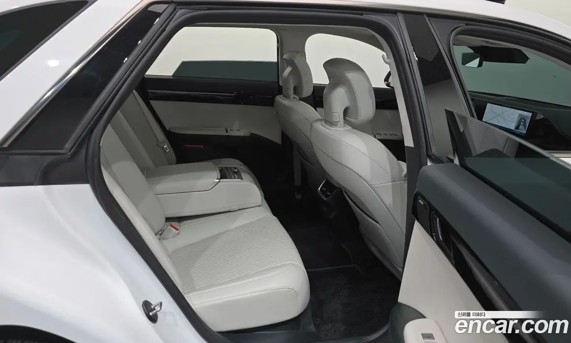 Hyundai Grandeur 2024 2.5 автомат (гидро), фото 11