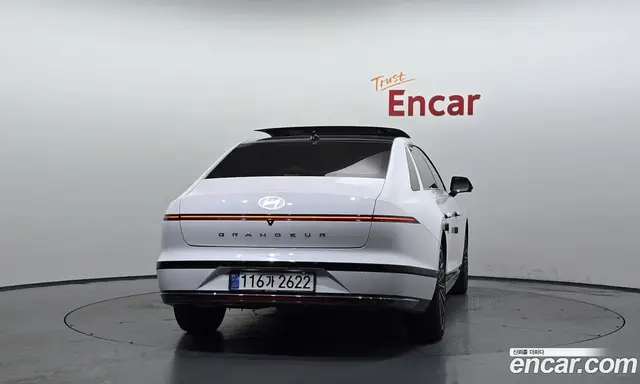 Hyundai Grandeur 2024 2.5 автомат (гидро), миниатюра 4