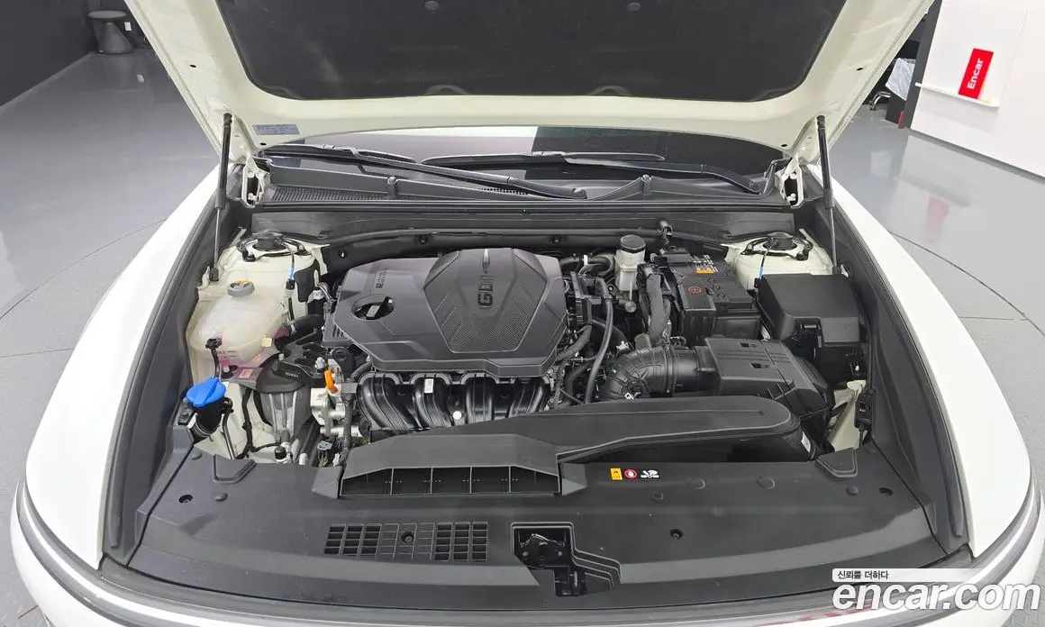 Hyundai Grandeur 2024 2.5 автомат (гидро), фото 6