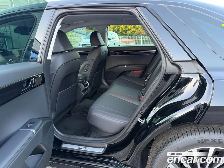 Hyundai Grandeur 2026 1.6 автомат (гидро), фото 8 Hyundai Grandeur 2026 1.6 автомат (гидро), фото 8