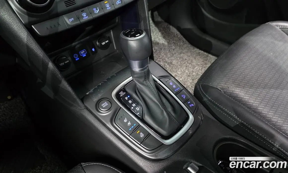 Hyundai Kona 2018 1.6 автомат (гидро), фото 12