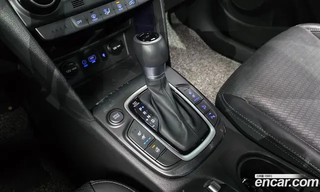 Hyundai Kona 2018 1.6 автомат (гидро), миниатюра 12