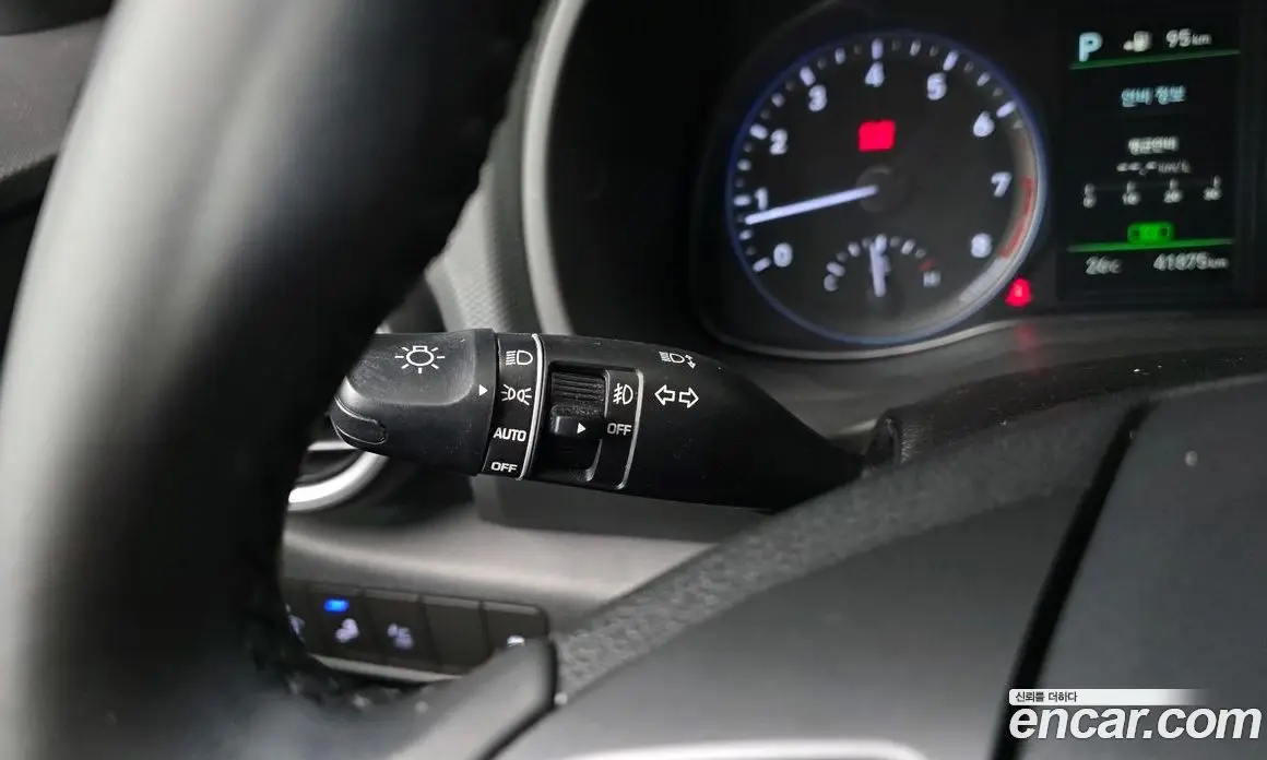 Hyundai Kona 2018 1.6 автомат (гидро), фото 27