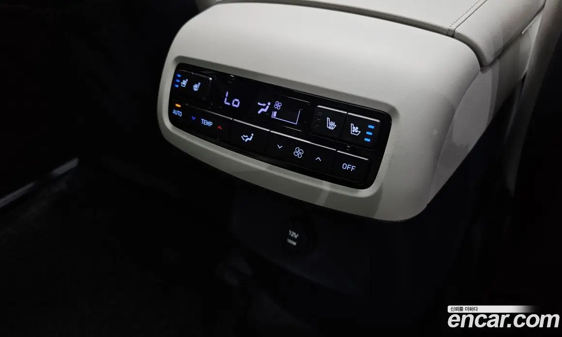 Hyundai Palisade 2022 2.2 автомат (гидро), фото 17