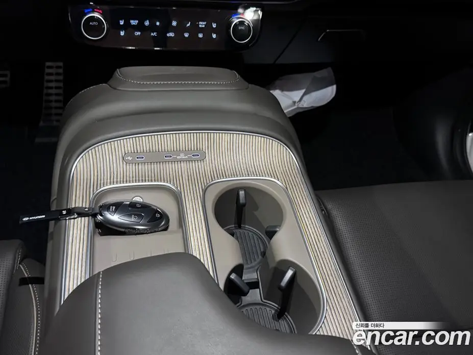 Hyundai Palisade 2025 2.5 автомат (гидро), фото 17 Hyundai Palisade 2025 2.5 автомат (гидро), фото 17