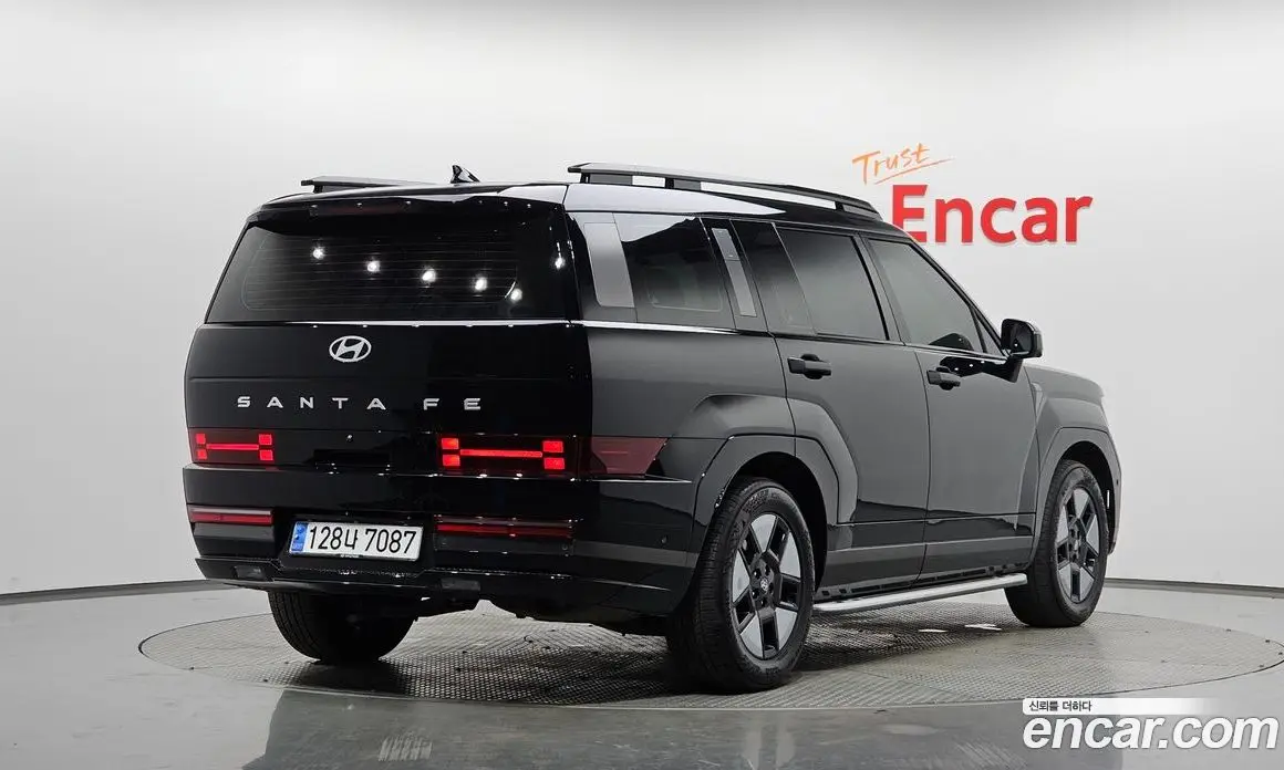 Hyundai Santa Fe 2024 1.6 автомат (гидро), фото 1 Hyundai Santa Fe 2024 1.6 автомат (гидро), фото 1