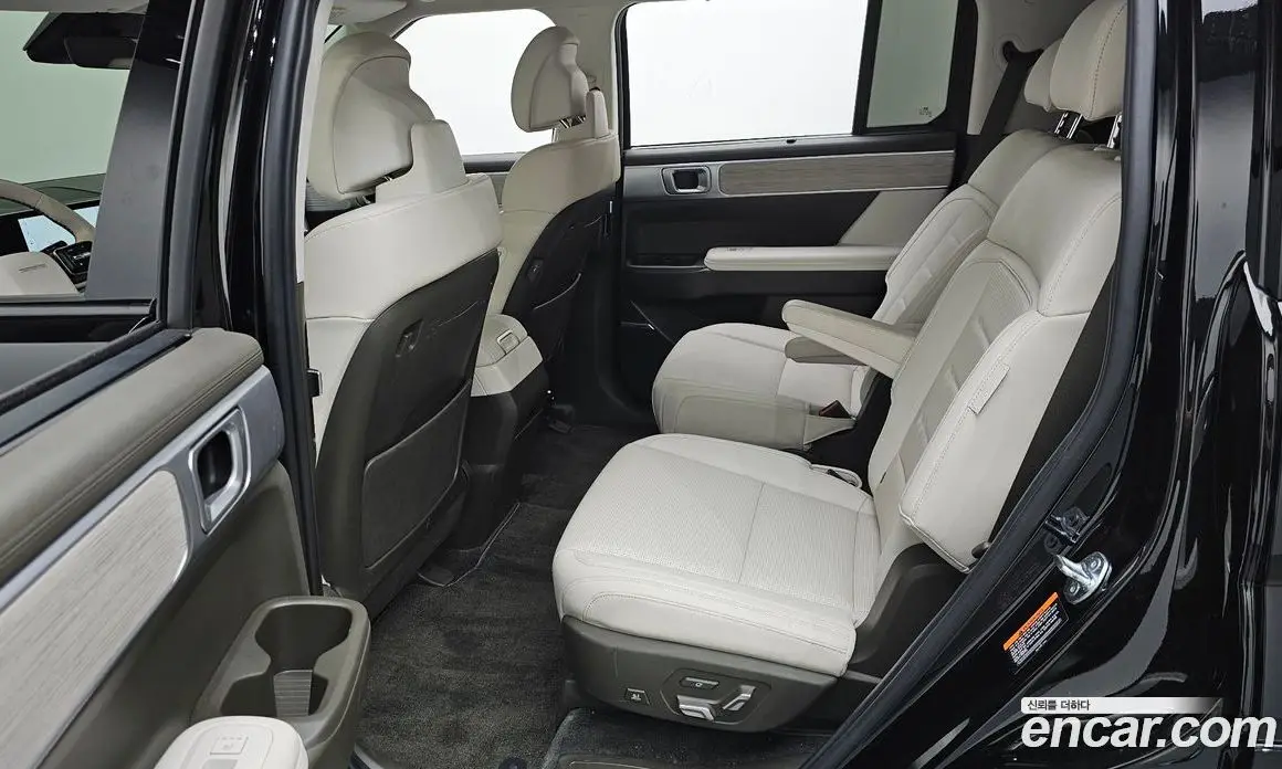 Hyundai Santa Fe 2024 1.6 автомат (гидро), фото 17 Hyundai Santa Fe 2024 1.6 автомат (гидро), фото 17
