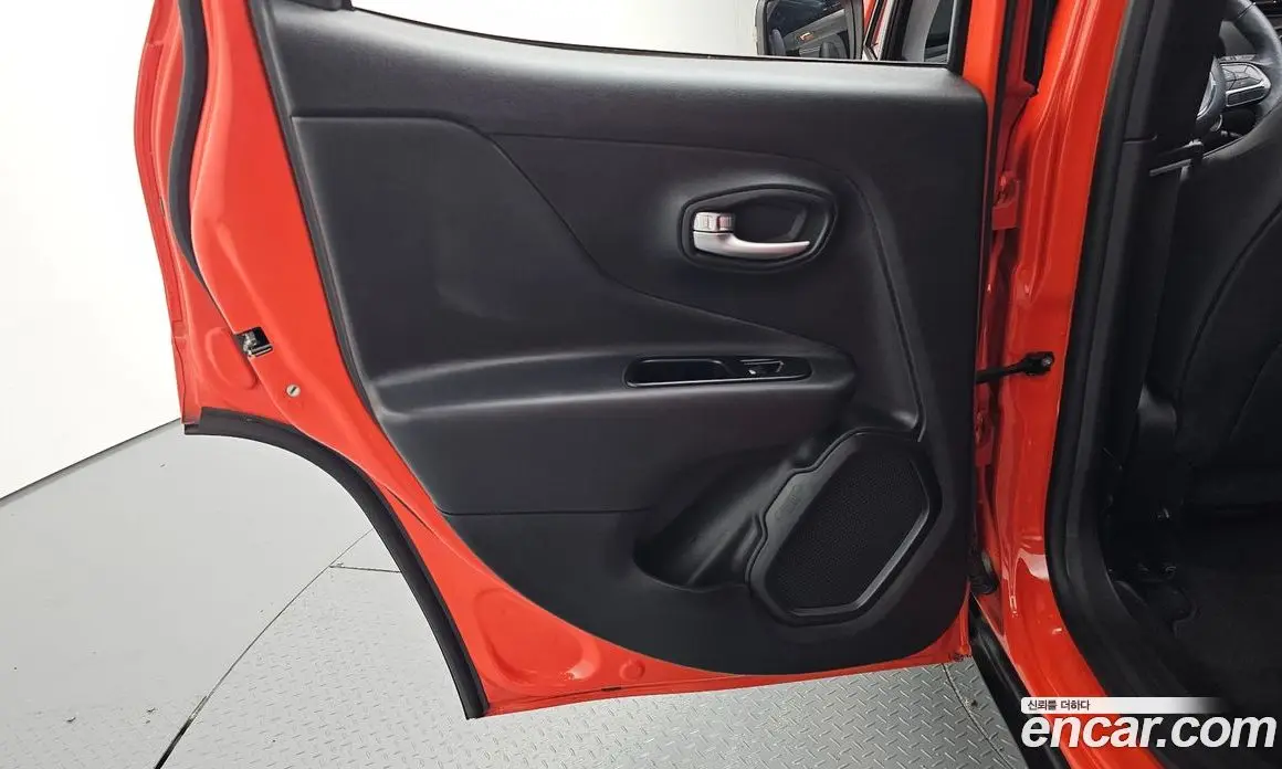 Jeep Renegade 2020 2.4 автомат (гидро), фото 15 Jeep Renegade 2020 2.4 автомат (гидро), фото 15
