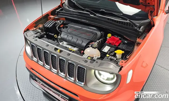Jeep Renegade 2020 2.4 автомат (гидро), миниатюра 6 Jeep Renegade 2020 2.4 автомат (гидро), миниатюра 6