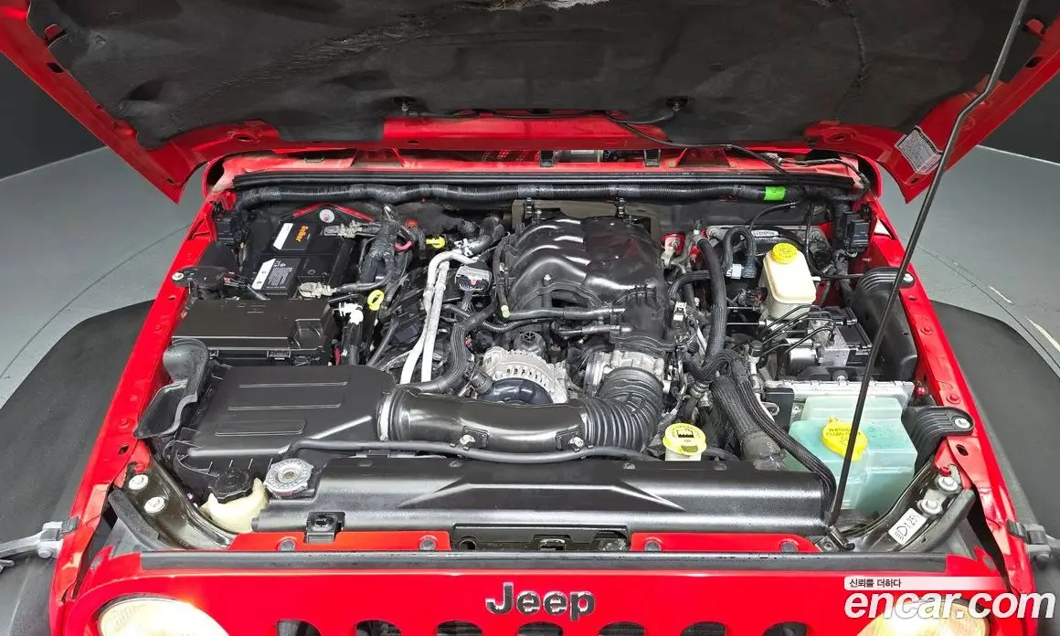 Jeep Wrangler 2016 3.6 автомат (гидро), фото 6 Jeep Wrangler 2016 3.6 автомат (гидро), фото 6