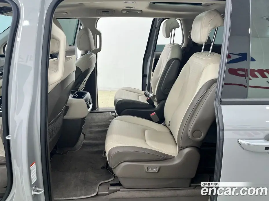Kia Carnival 2024 3.5 автомат (гидро), фото 9 Kia Carnival 2024 3.5 автомат (гидро), фото 9