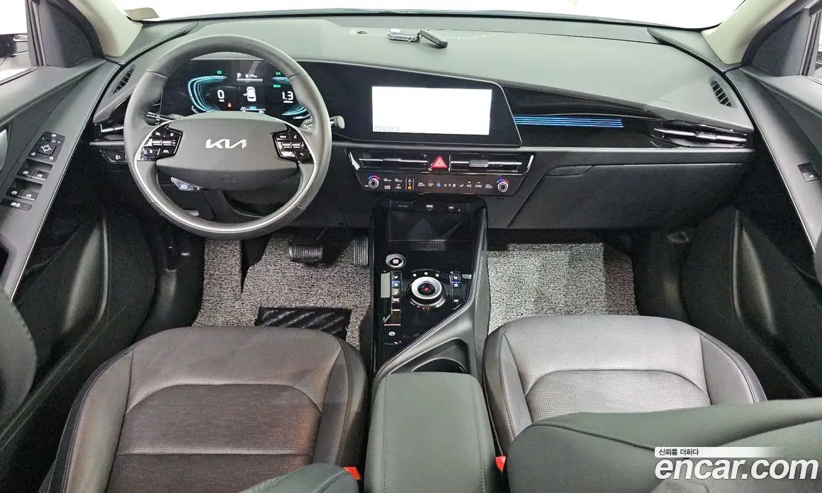 Kia Niro 2023 1.6 автомат (гидро), фото 10