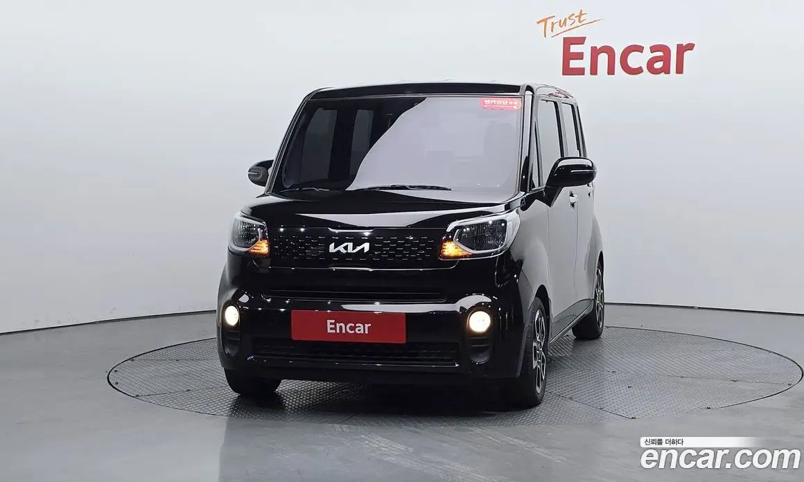 Kia Ray 2022 1.0 автомат (гидро), фото 2