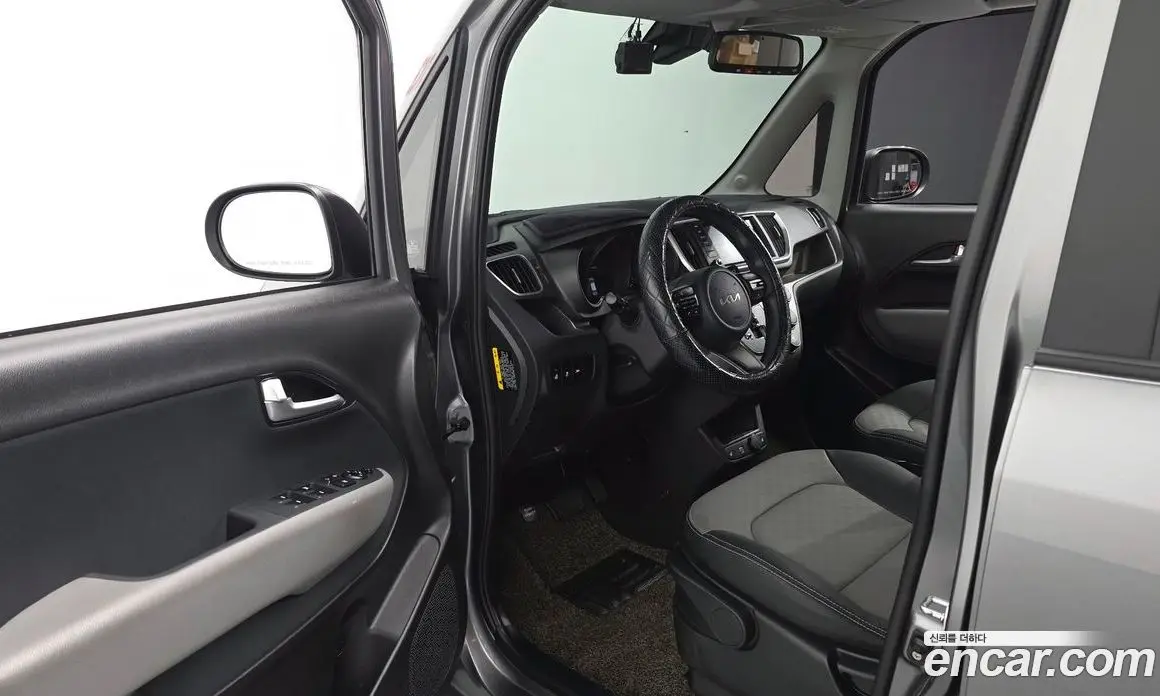 Kia Ray 2022 1.0 автомат (гидро), фото 13