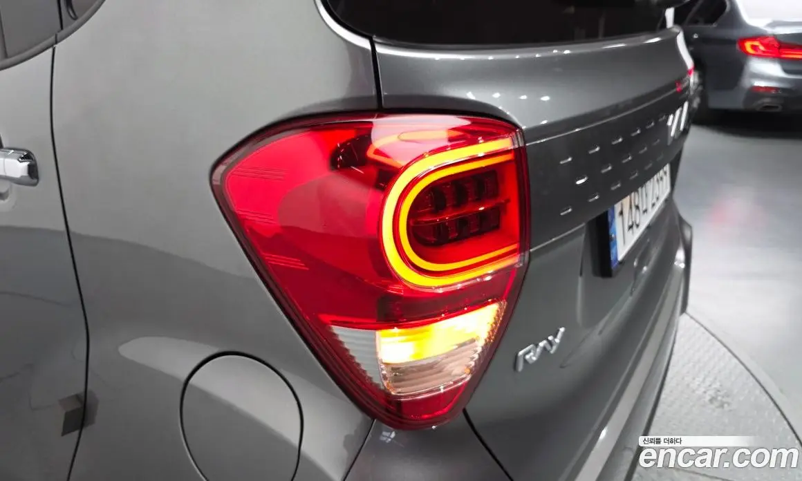 Kia Ray 2022 1.0 автомат (гидро), фото 9