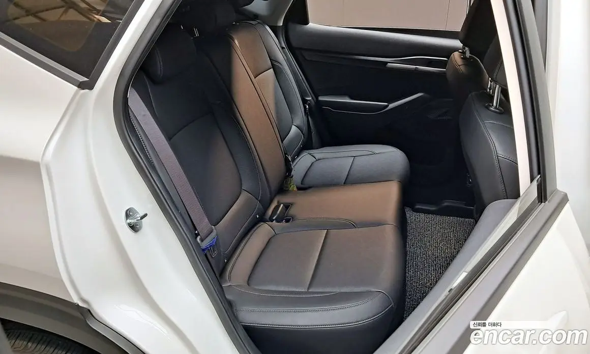 Kia Seltos 2023 1.6 автомат (гидро), фото 17 Kia Seltos 2023 1.6 автомат (гидро), фото 17
