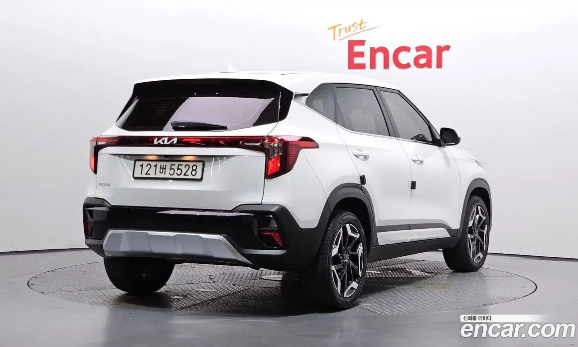 Kia Seltos 2025 2.0 автомат (гидро), фото 2 Kia Seltos 2025 2.0 автомат (гидро), фото 2