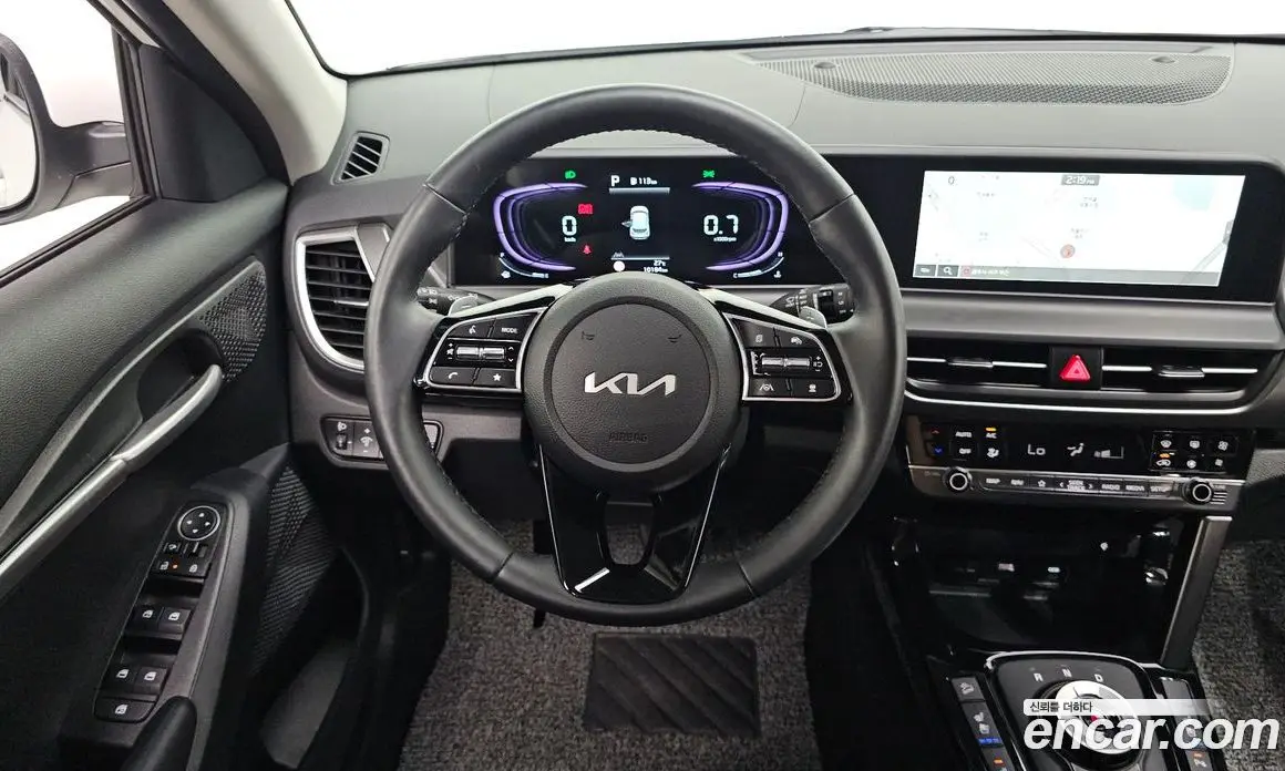 Kia Seltos 2025 2.0 автомат (гидро), фото 12 Kia Seltos 2025 2.0 автомат (гидро), фото 12