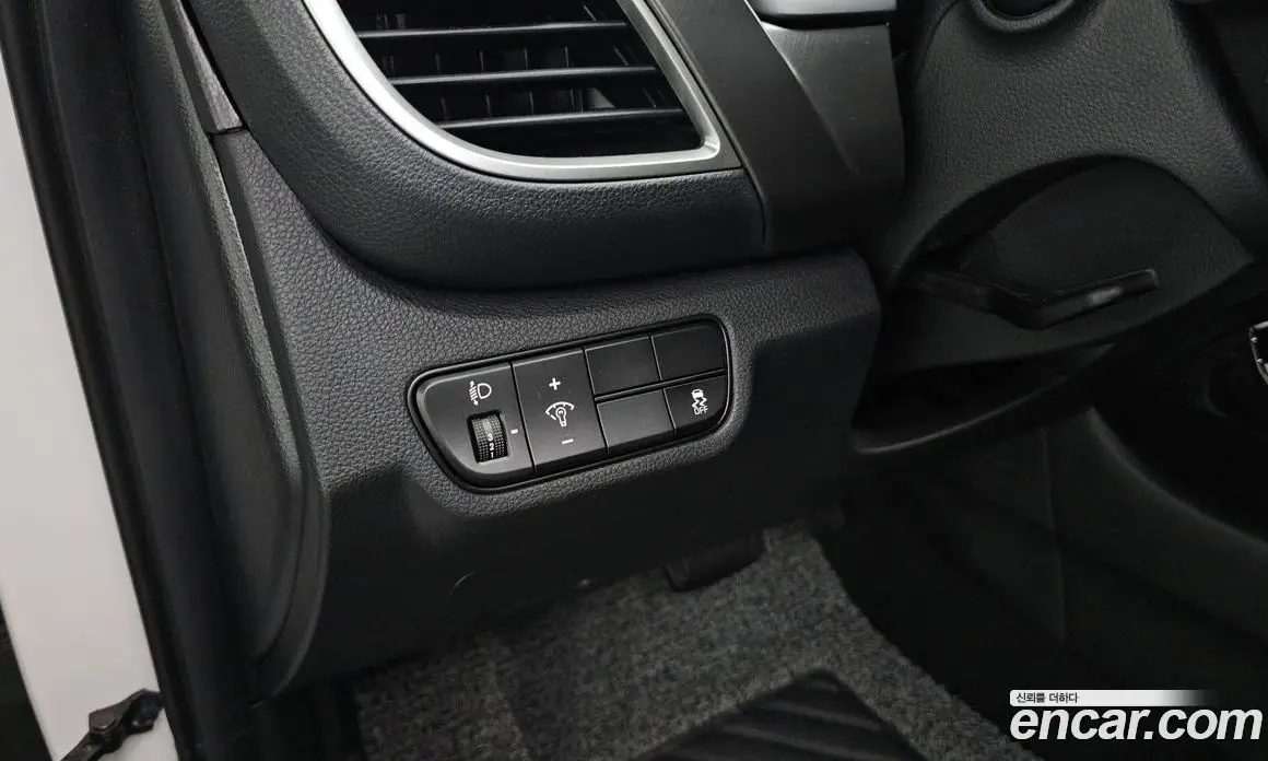 Kia Seltos 2025 2.0 автомат (гидро), фото 17 Kia Seltos 2025 2.0 автомат (гидро), фото 17