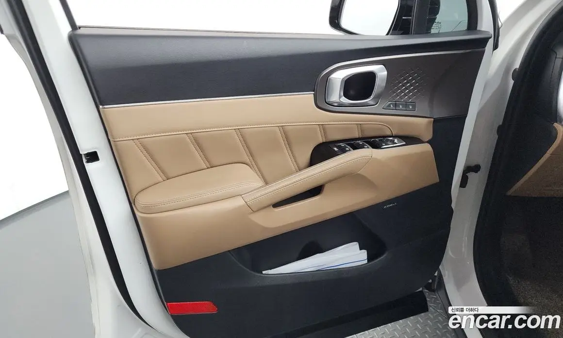 Kia Sorento 2023 2.5 автомат (гидро), фото 14
