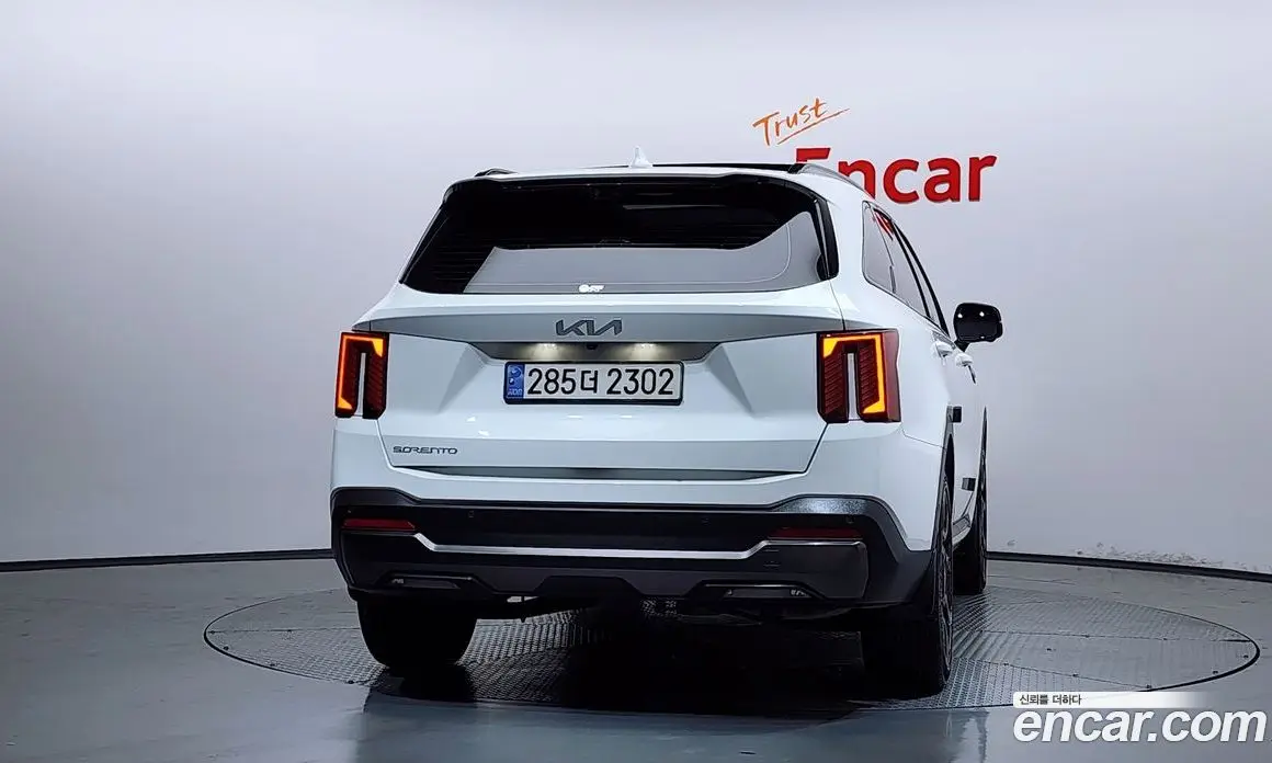 Kia Sorento 2023 2.5 автомат (гидро), фото 4