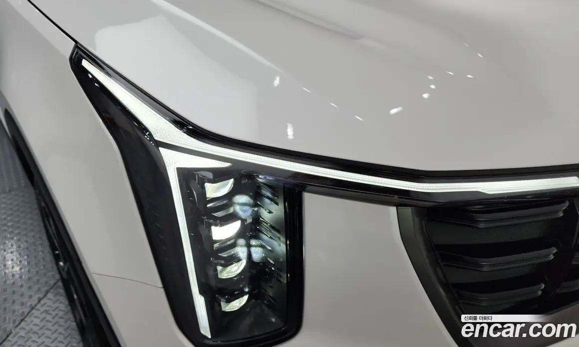 Kia Sorento 2023 2.5 автомат (гидро), фото 8