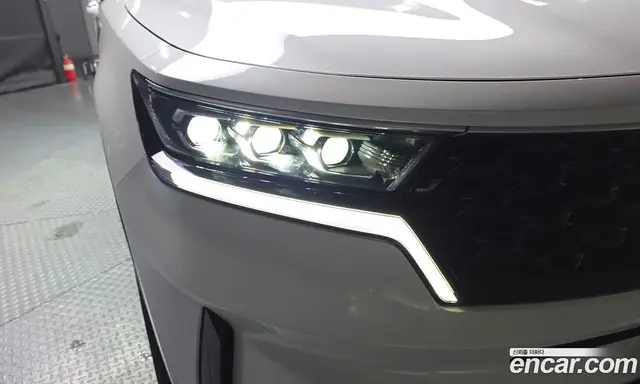 Kia Sorento 2023 1.6 автомат (гидро), миниатюра 8 Kia Sorento 2023 1.6 автомат (гидро), миниатюра 8