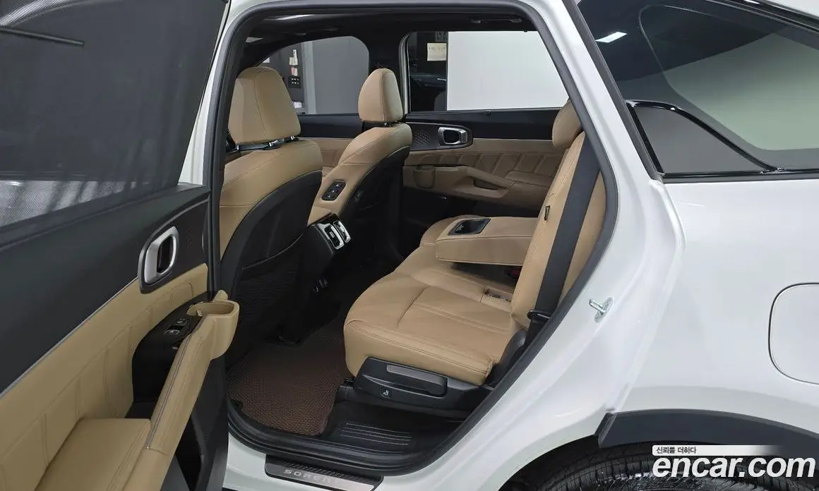 Kia Sorento 2025 1.6 автомат (гидро), фото 16 Kia Sorento 2025 1.6 автомат (гидро), фото 16