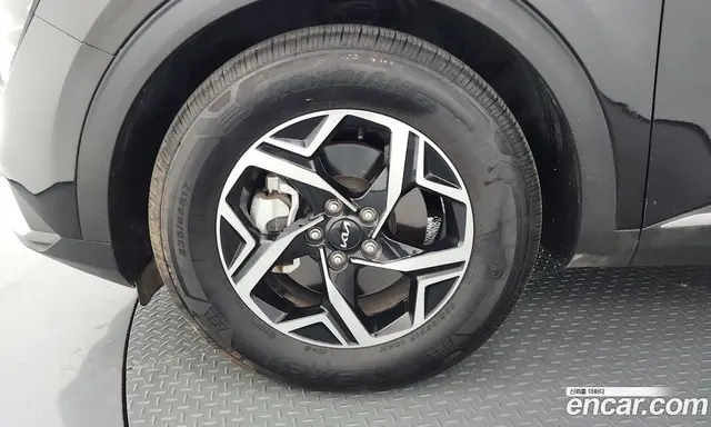 Kia Sportage 2022 2.0 автомат (гидро), миниатюра 5
