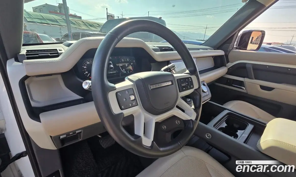Land Rover Defender 2021 3.0 автомат (гидро), фото 12 Land Rover Defender 2021 3.0 автомат (гидро), фото 12