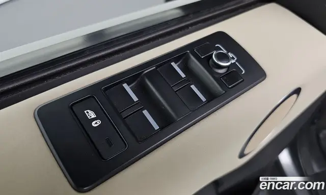 Land Rover Discovery 2018 2.0 автомат (гидро), миниатюра 12